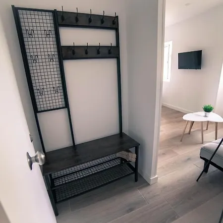 Roca Foradada Apartment